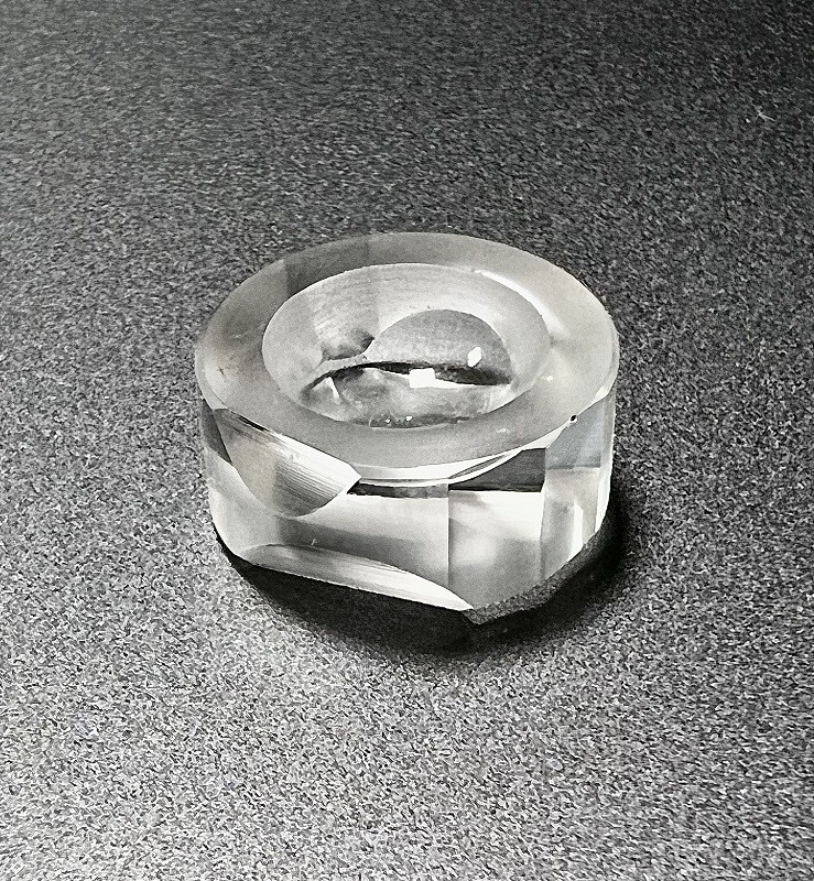 切られた上塗を施してある水晶で厚さのためのエンド キャップはモード圧力センサーをせん断する